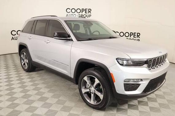JEEP GRAND CHEROKEE 2023 1C4RJYB65PC595991 image